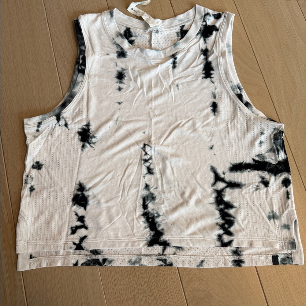 lululemon athletica tie dye cropped tank